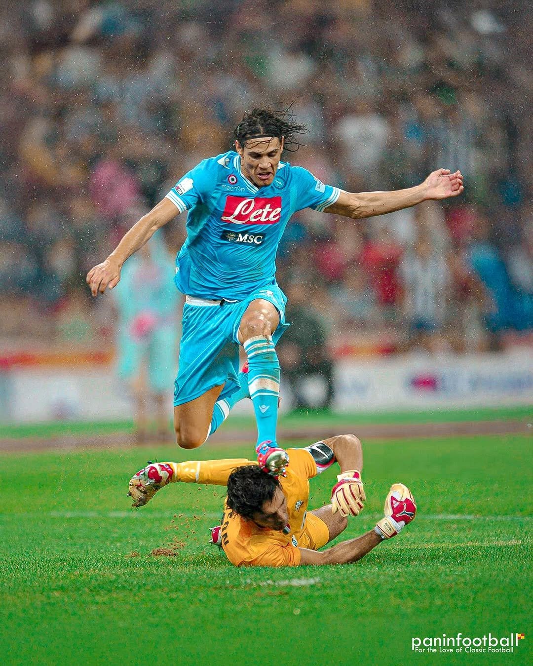 巴塞罗那遭遇尤文图斯在顶级足球比赛中交锋