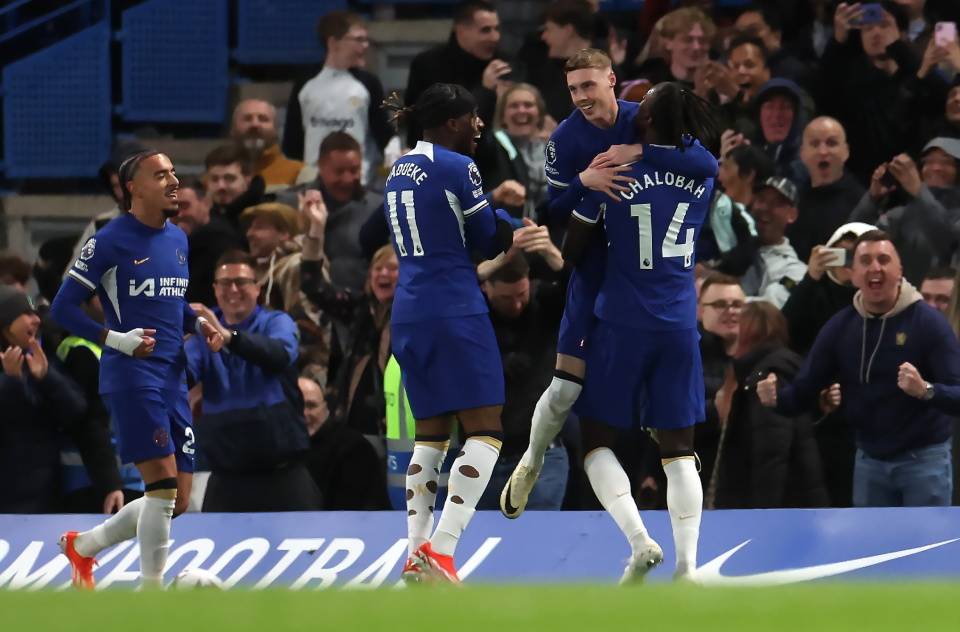 曼城遭遇不利,英超冠军希望渐行渐远 曼城遭遇不利,英超冠军希望渐行渐远