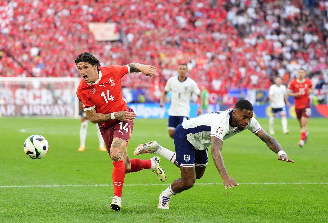 英格兰队在全球大战中不敌 英格兰队在全球大战中不敌