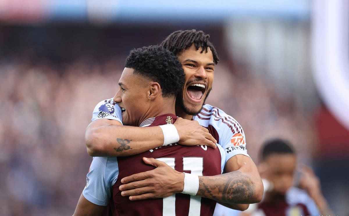 关于局势激烈！国际赛场争夺激烈的信息