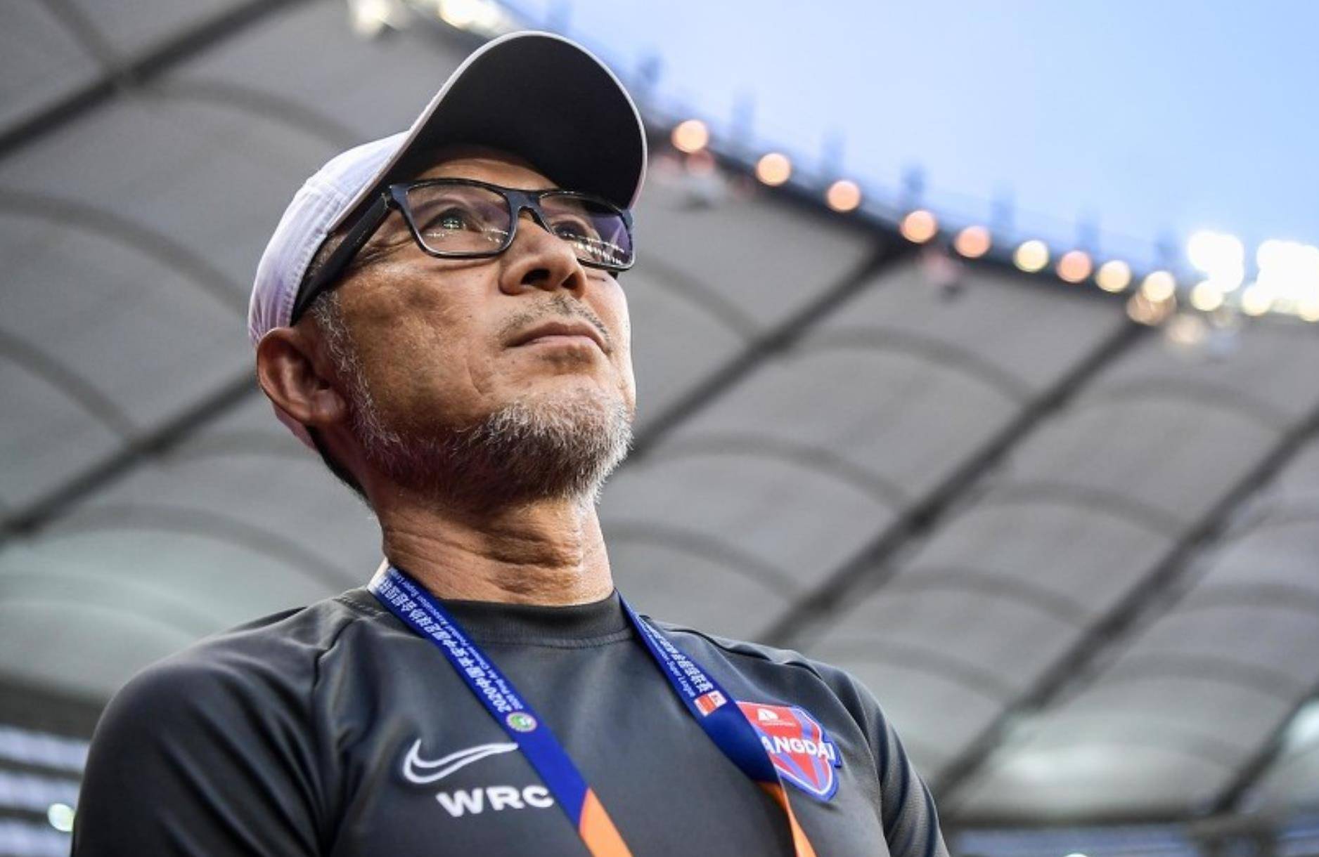 重庆力帆迎战深圳佳兆业，谁能赢得最后胜利？