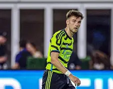 皇家社会硬撑一口气,雷加利斯争分夺秒 皇家社会硬撑一口气,雷加利斯争分夺秒