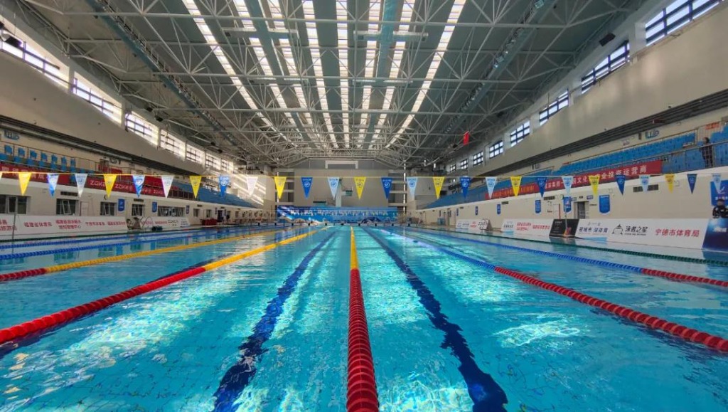 关于福建影响力选手出道职业足球赛时场地首次蓄势待发的信息 关于福建影响力选手出道职业足球赛时场地首次蓄势待发的信息