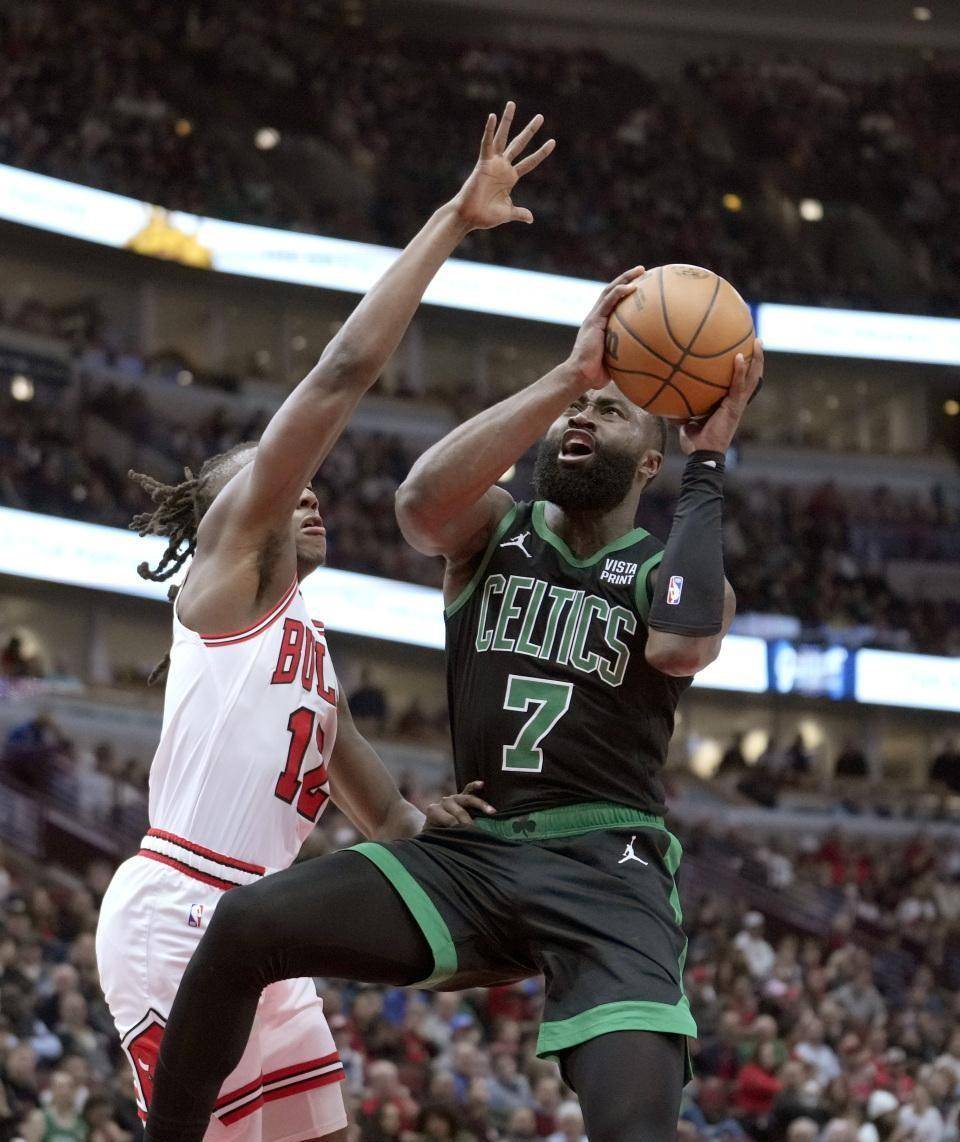 勇士再胜绿军,豪取六连胜 勇士再胜绿军,豪取六连胜