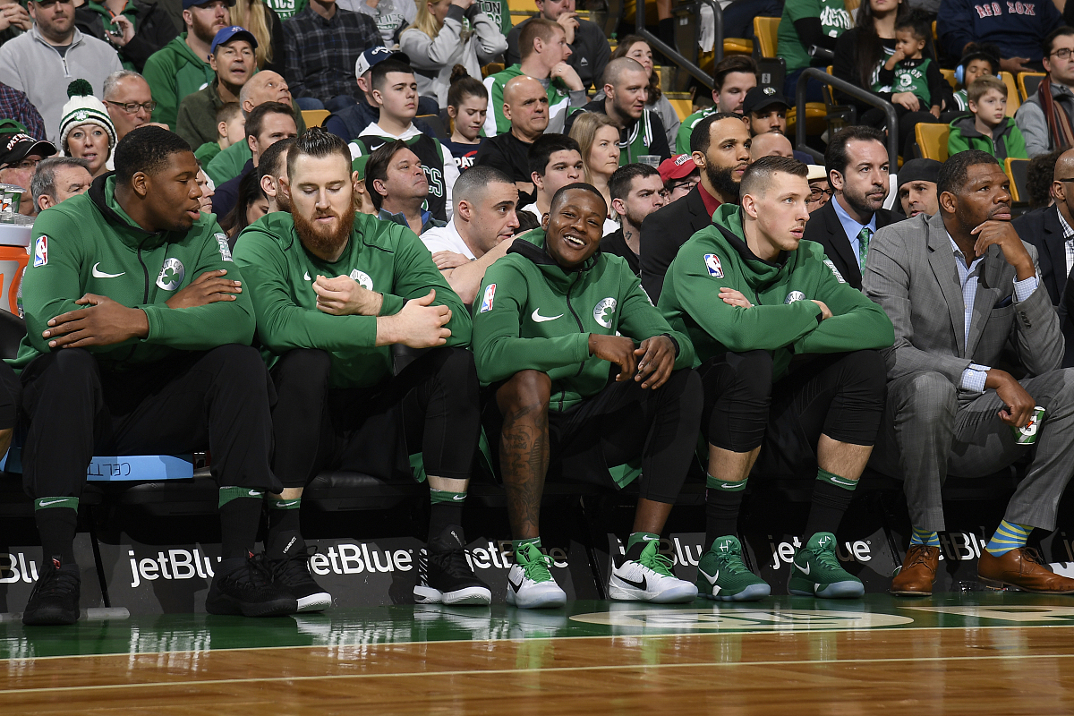 灰熊客场逆转凯尔特人，取得关键胜利