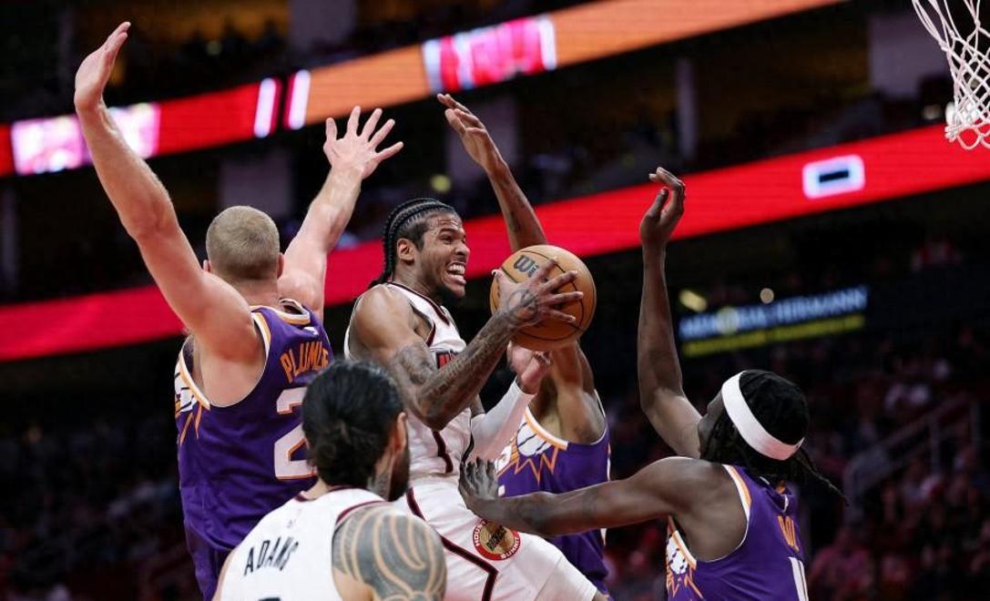 湖人逆转太阳,继续领跑西部 湖人逆转太阳,继续领跑西部