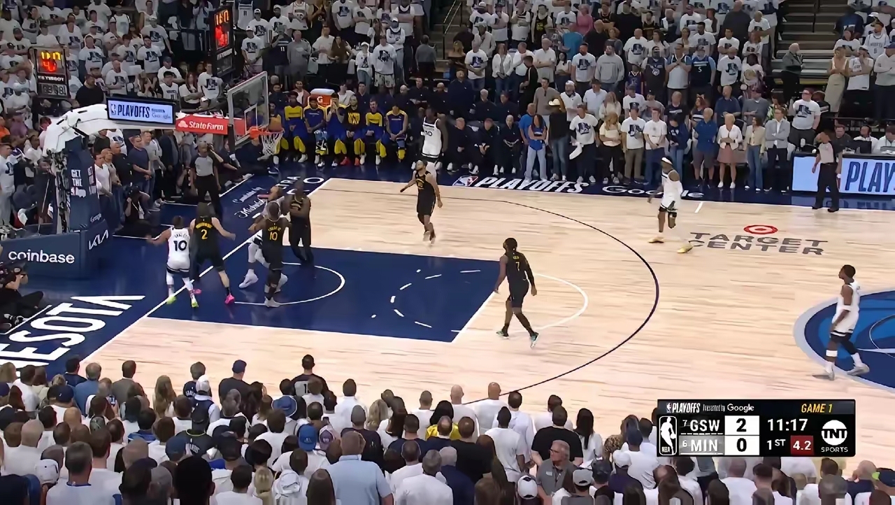 骑士逆袭痛击湖人，全面复仇