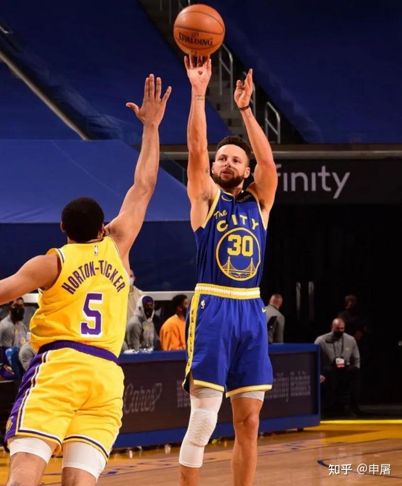 太阳力克黄蜂守住主场优势 太阳力克黄蜂守住主场优势