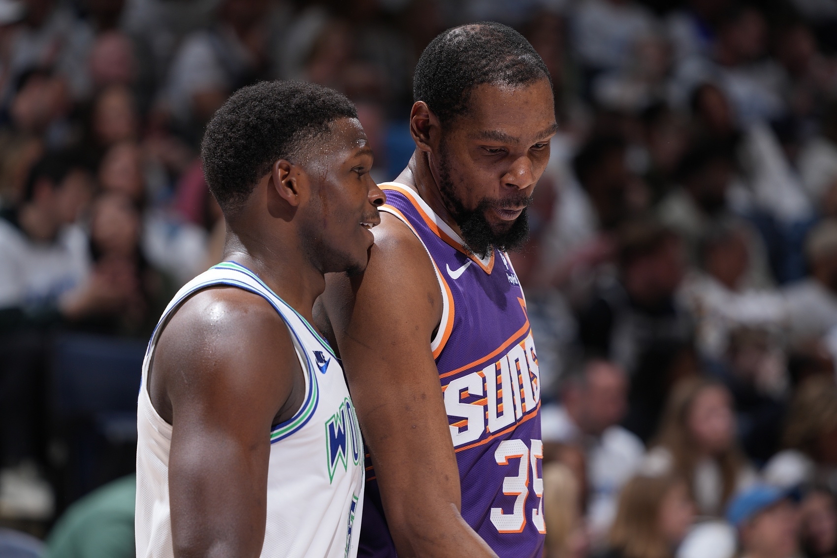 猛龙战胜尼克斯,杜兰特缺席球队仍保持不败记录 猛龙战胜尼克斯,杜兰特缺席球队仍保持不败记录